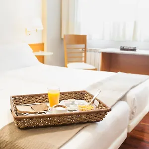 ** Hotel Hotela Spain